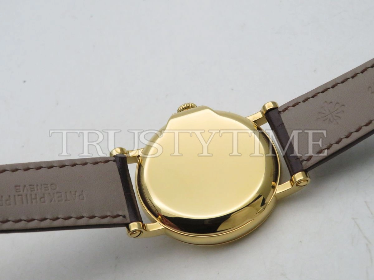 Копия часов Patek Philippe Calatrava 38mm 5153J-001