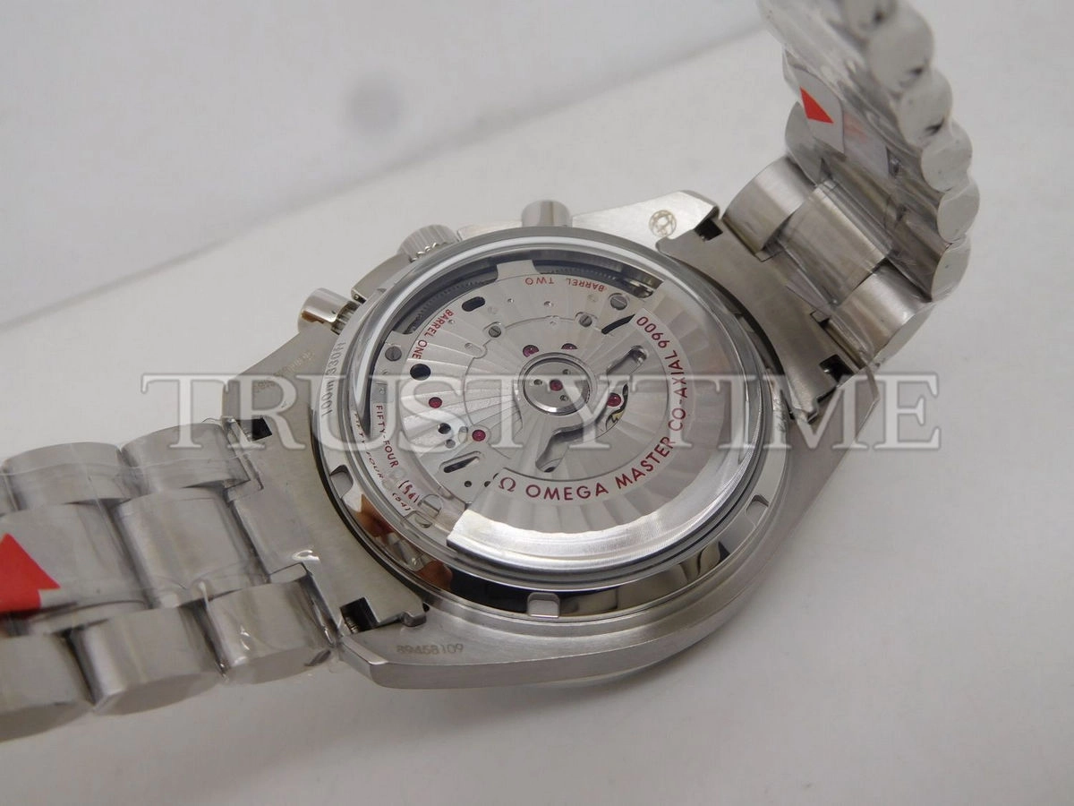 Копия часов Omega Speedmaster Racing Co-axial Master Chronometer Chronograph 44mm 329.30.44.51.04.001