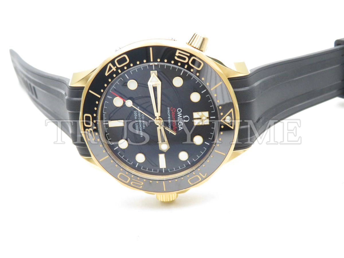 Копия часов Omega Seamaster Diver 300m Co-axial Chronometer James Bond Limited Edition No Date 42mm 210.62.42.20.01.001