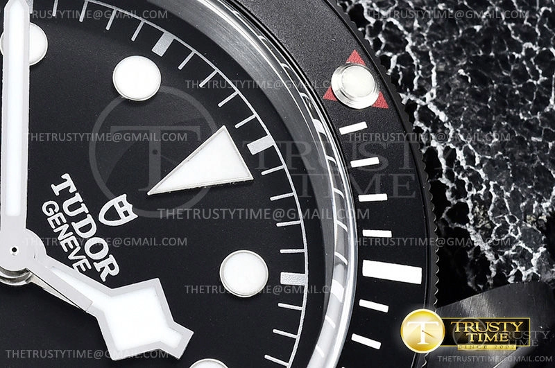 Tudor Heritage Black Bay Dark 41mm M79230DK-0007 Tudor Heritage Black Bay Dark 41mm M79230DK-0007
