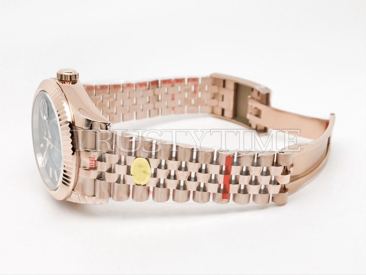 Копия часов Rolex Sky-Dweller 42mm 336935-0005