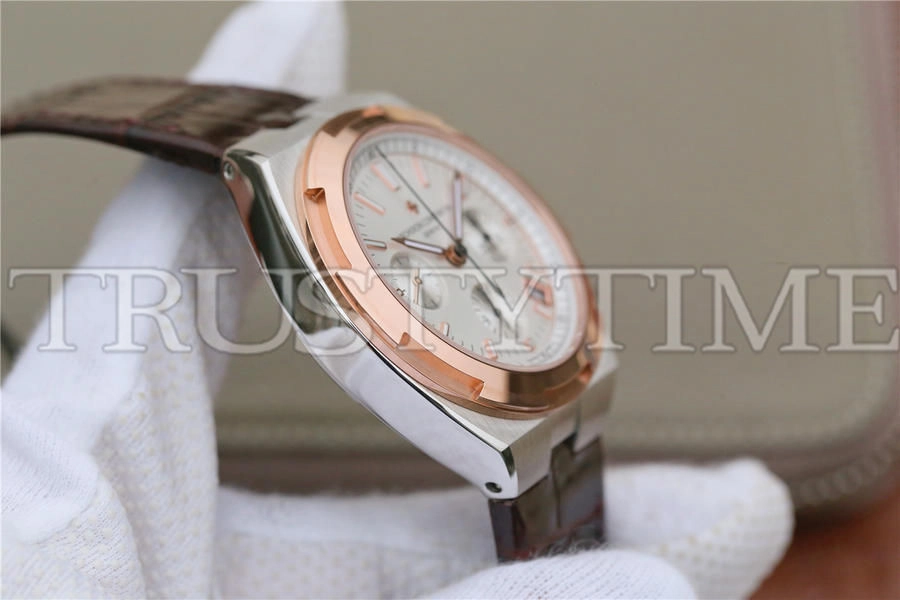 Копия часов Vacheron Constantin Overseas Chronograph 42mm 5500V/000M-B074 Leather