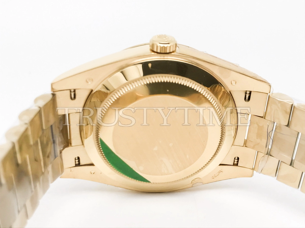 Копия часов Rolex Day-Date 40mm 228238-0003