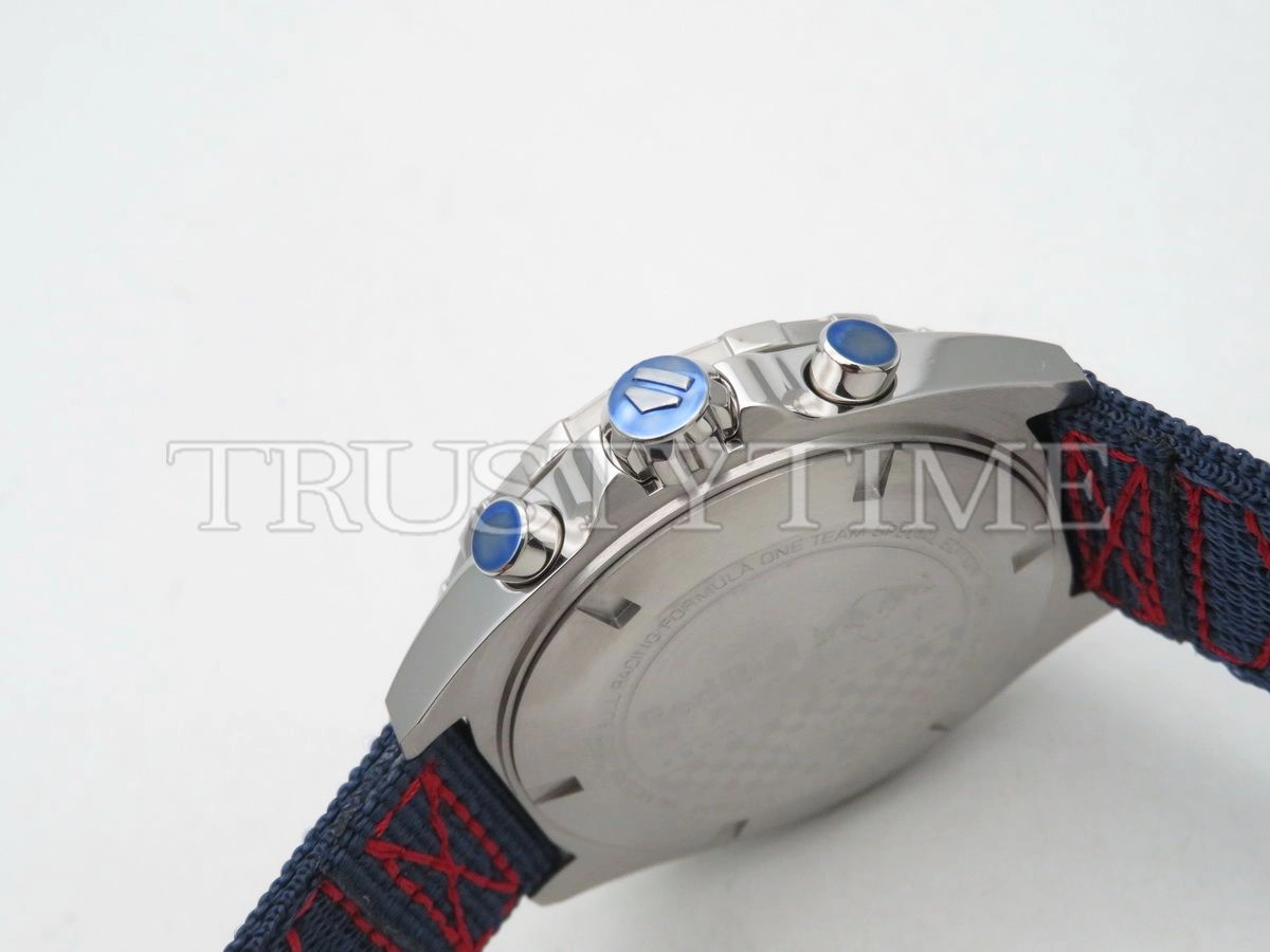 Копия часов Tag Heuer Formula 1 Chronograph Quartz 43mm CAZ1018.FC8213