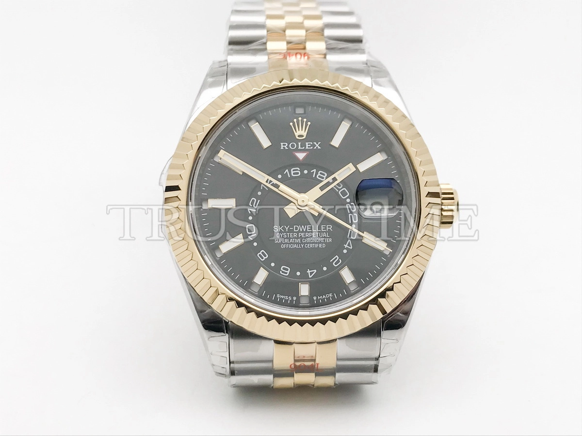 Копия часов Rolex Sky-Dweller 42mm 336933-0004