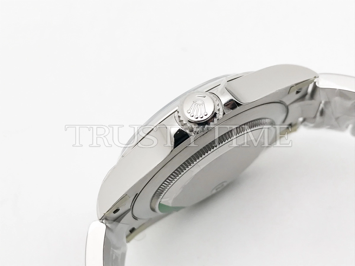 Копия часов Rolex AirKing 40mm 126900-0001
