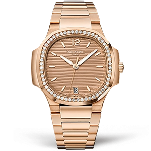 Копия часов Patek Philippe Nautilus Ladies 35mm 7118/1200R-010
