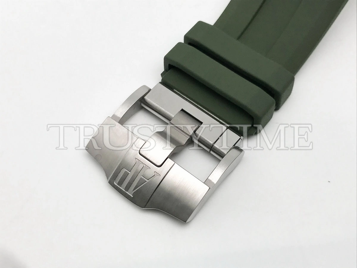 Копия часов Audemars Piguet Royal Oak Offshore Diver 15720ST.OO.A052CA.01