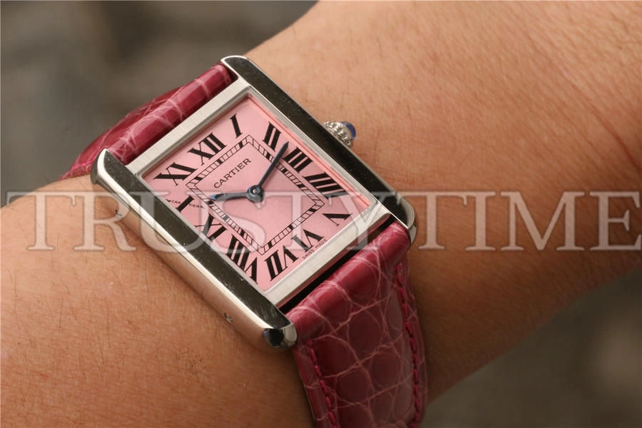 Копия часов Cartier Tank Solo 24 W5200000