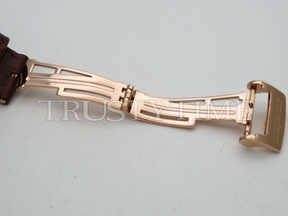 Копия часов Audemars Piguet Royal Oak Automatic II 15400OR.OO.D088CR.01