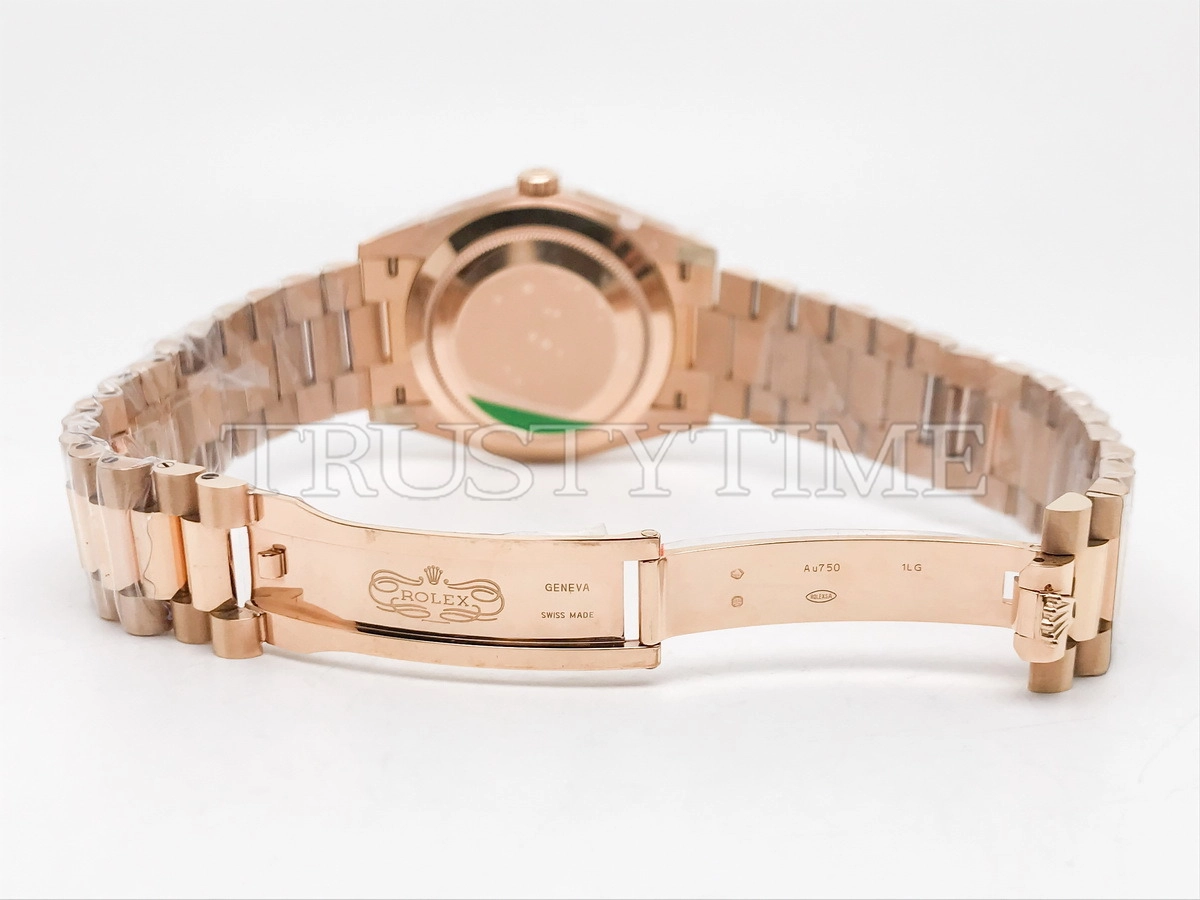Копия часов Rolex Day-Date 40mm 228235-0056