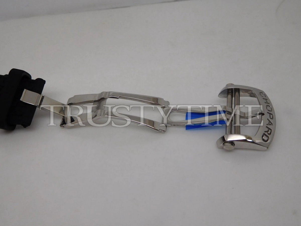 Копия часов Chopard Mille Miglia Gran Turismo XL 44mm 168457-3001