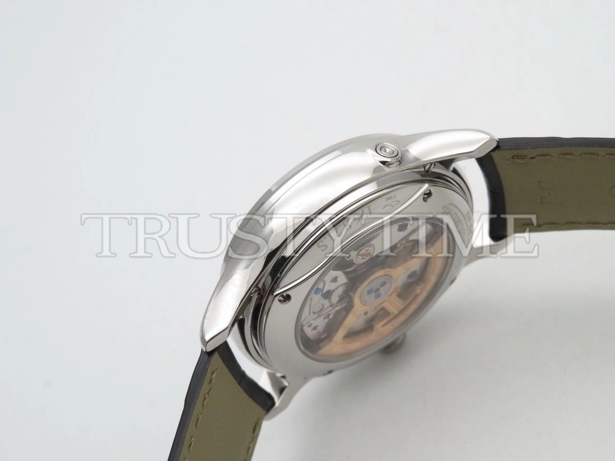 Копия часов Jaeger-LeCoultre Master Ultra Thin Perpetual 39mm 130354J