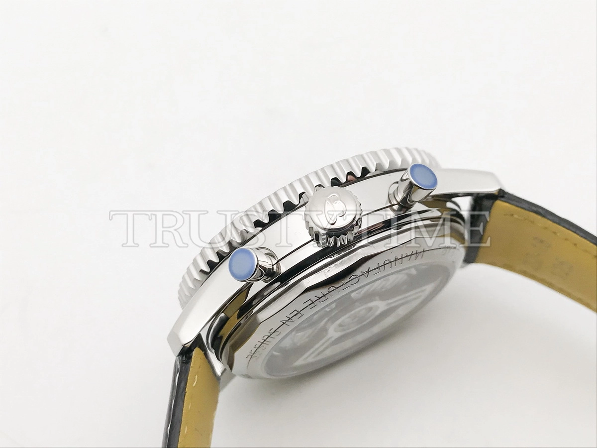 Копия часов Breitling Navitimer B01 Chronograph 46 AB0139241C1P1