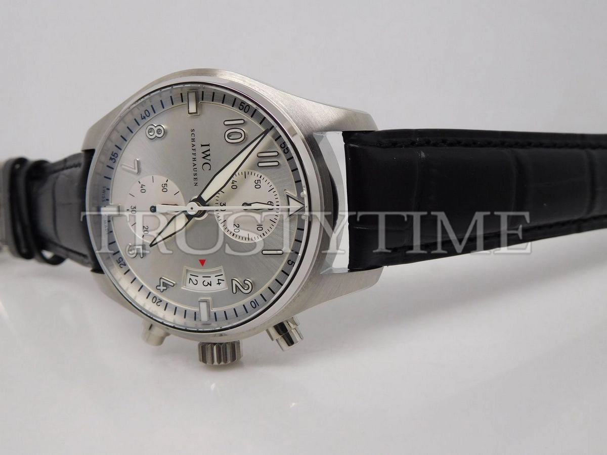 Копия часов IWC Pilot’s Watch Chronograph Edition JU-Air 43mm IW387809