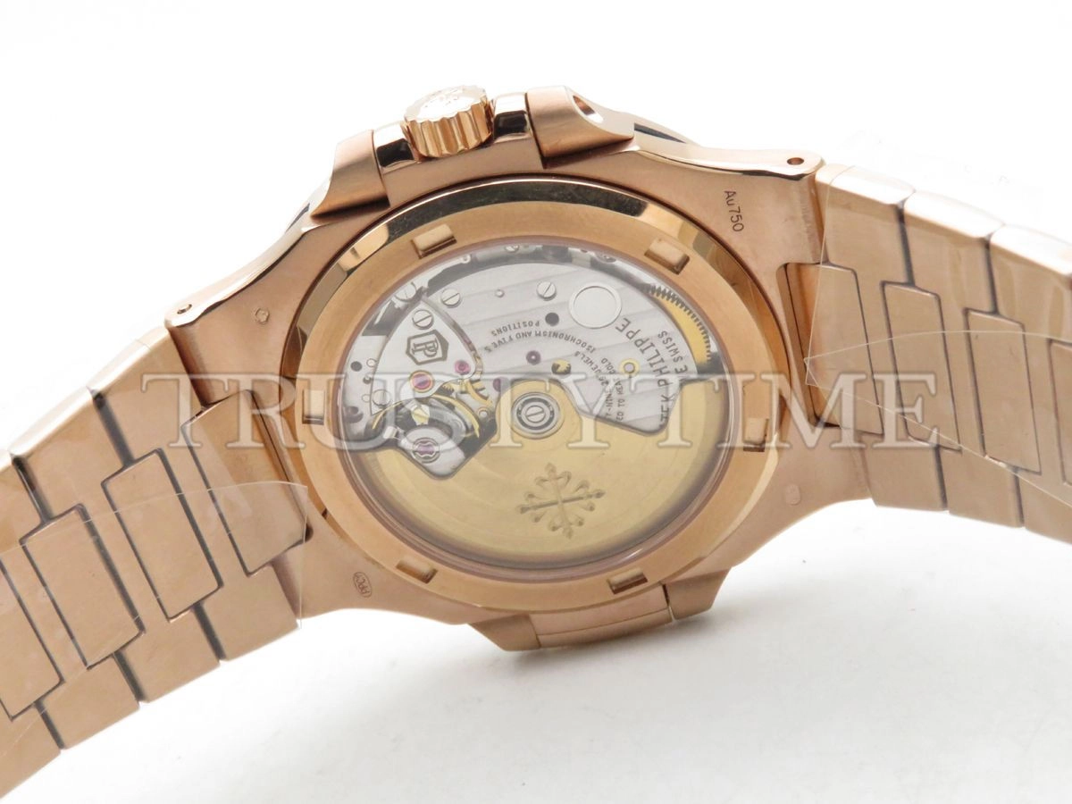 Копия часов Patek Philippe Nautilus 40mm 5711/1R-001