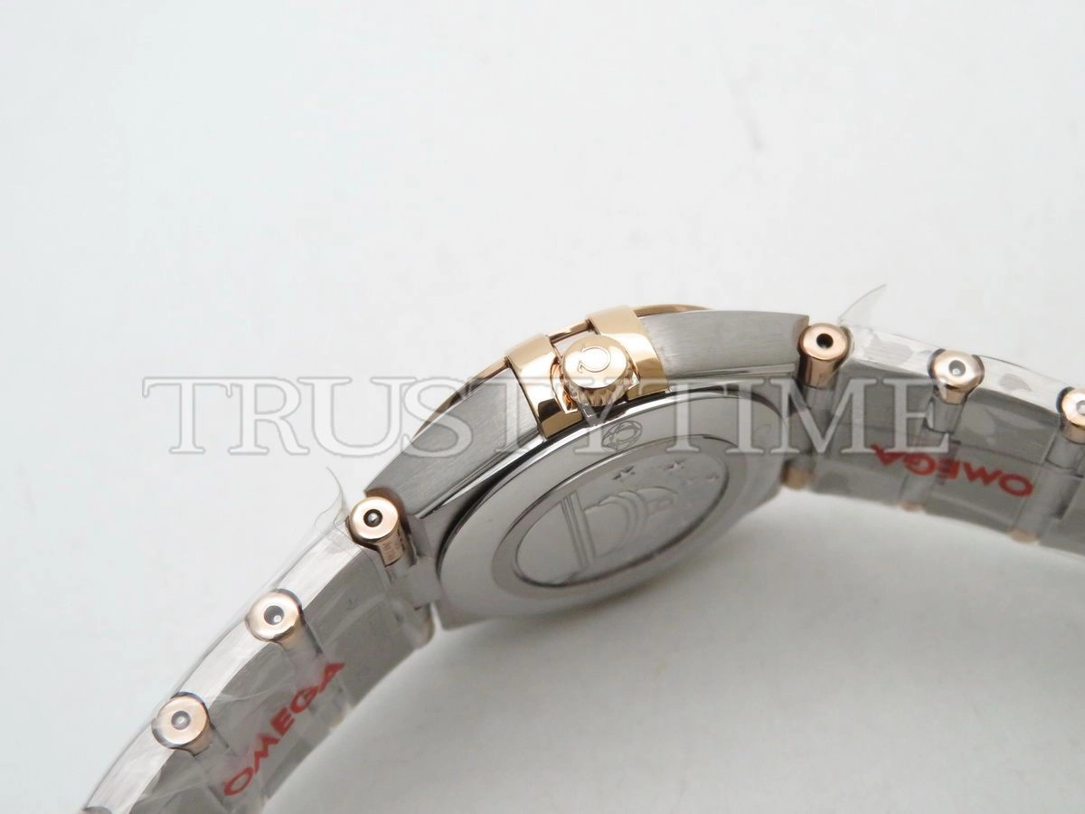 Копия часов Omega Constellation Quartz 25mm 131.20.25.60.55.001