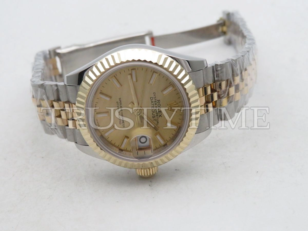 Копия часов Rolex DateJust 28mm 279173-0001