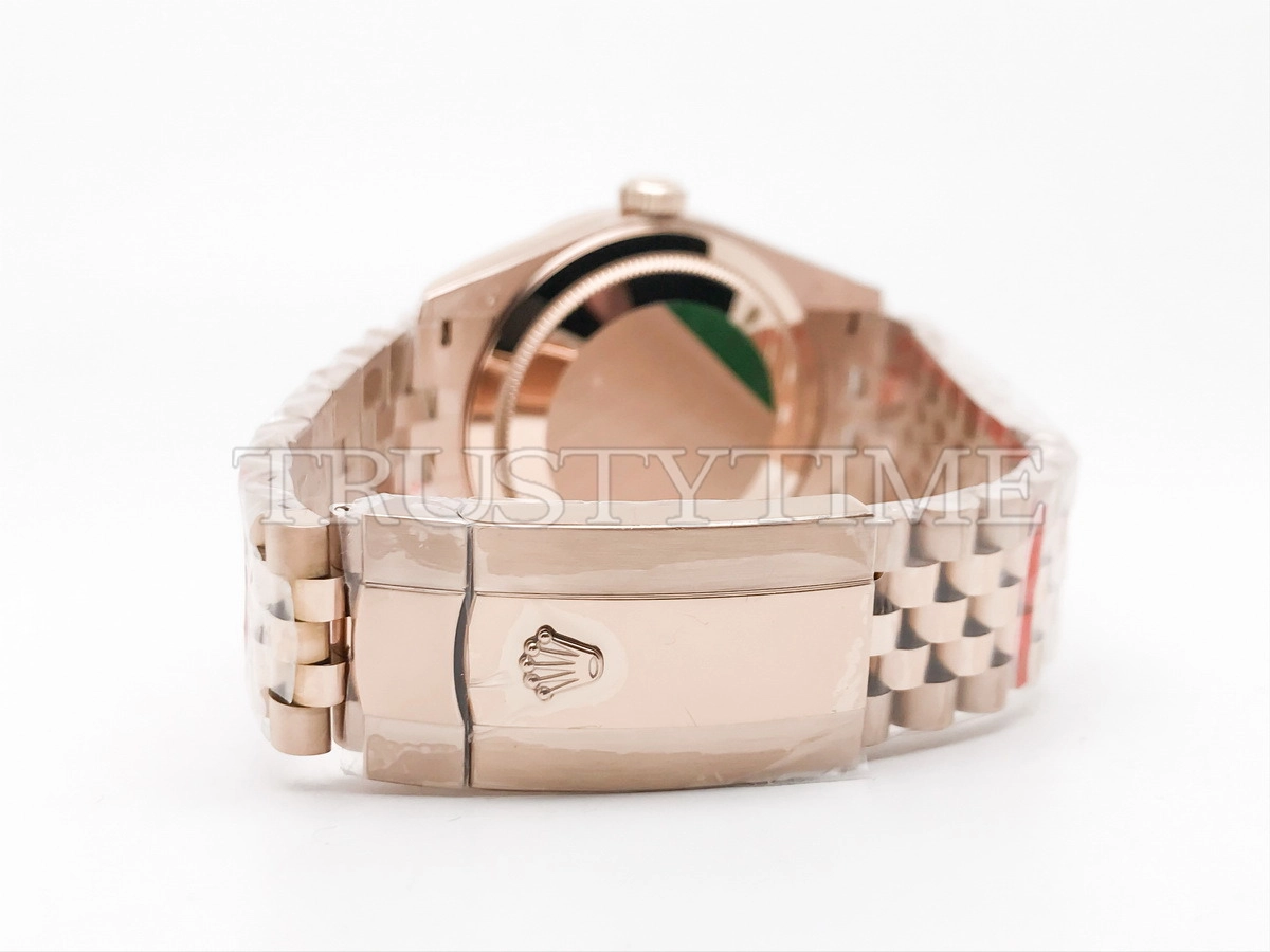 Копия часов Rolex Sky-Dweller 42mm 336935-0005