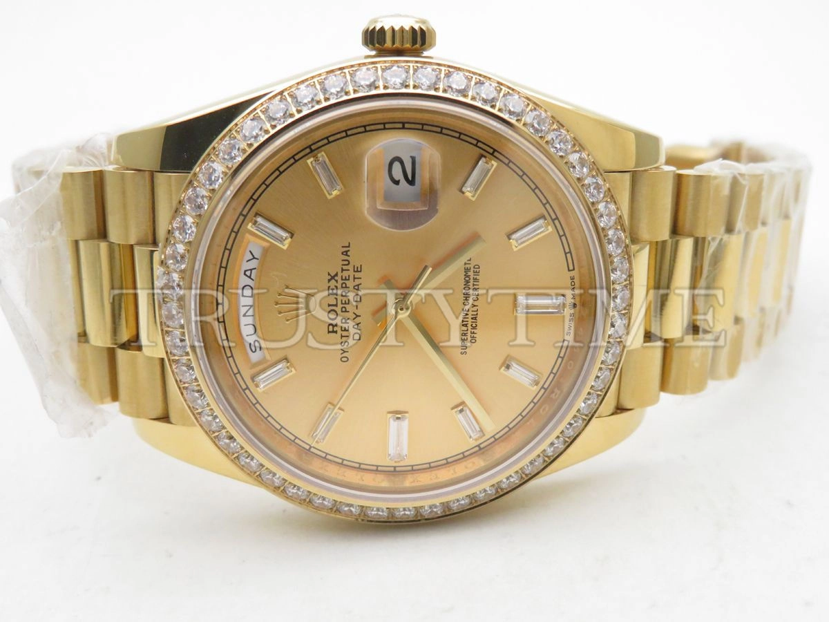 Копия часов Rolex Day-Date 40mm 228348RBR-0002