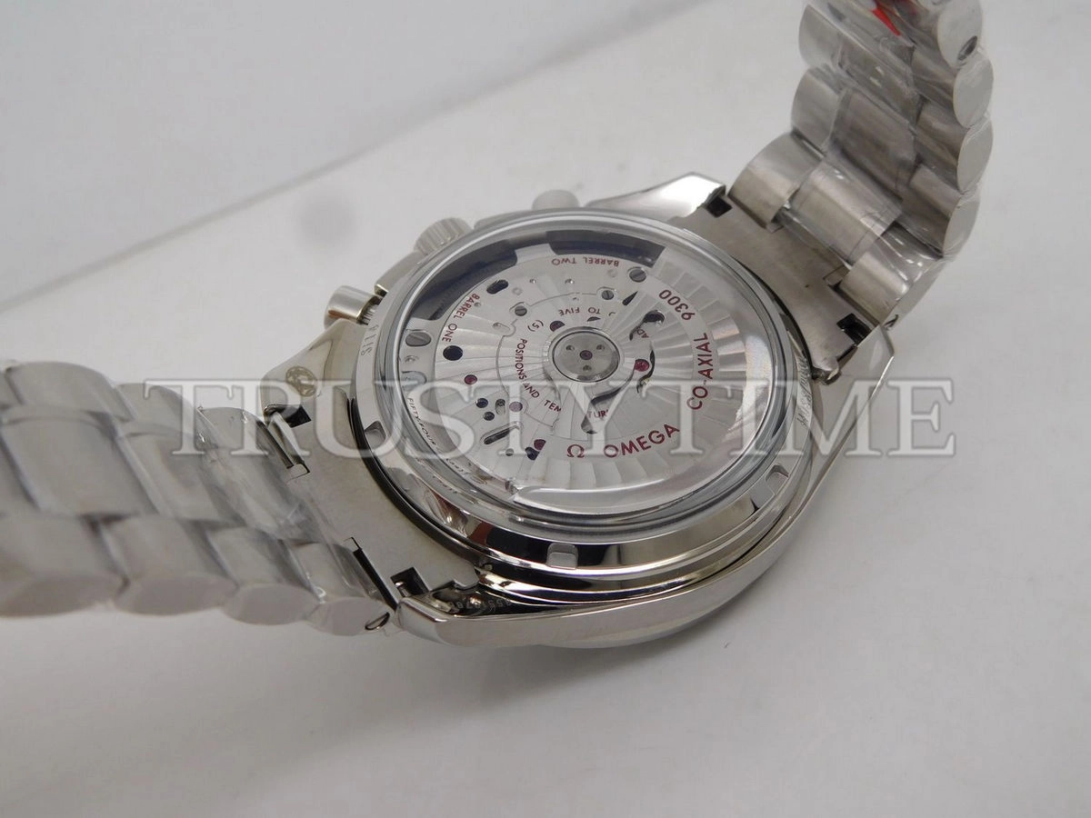 Копия часов Omega Speedmaster Moonwatch Co-Axial Chronograph 44mm 311.30.44.51.01.002