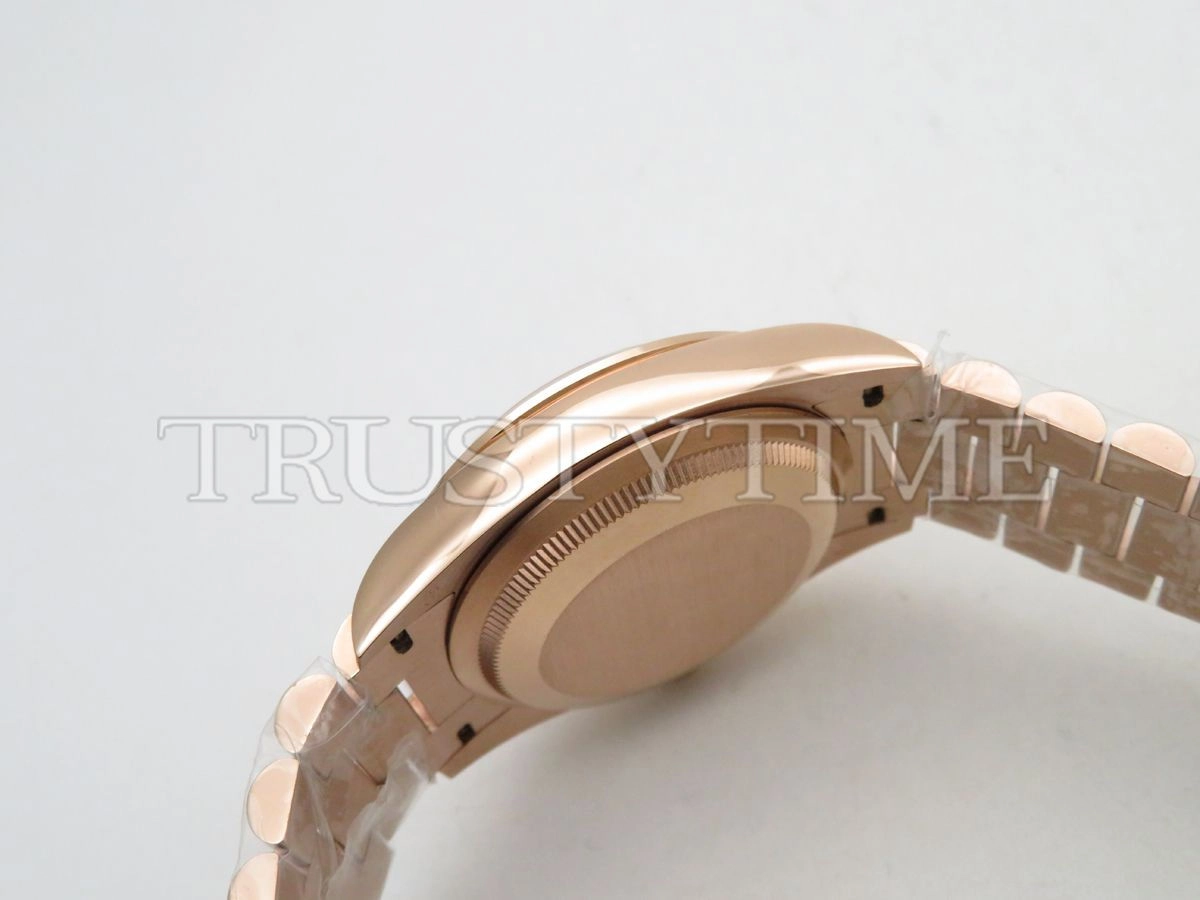 Копия часов Rolex Day-Date 36mm 128345RBR-0009