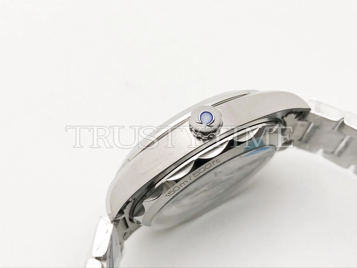 Копия часов Omega Seamaster Aqua Terra 150m Co-axial Master Chronometer 41mm 220.10.41.21.03.004