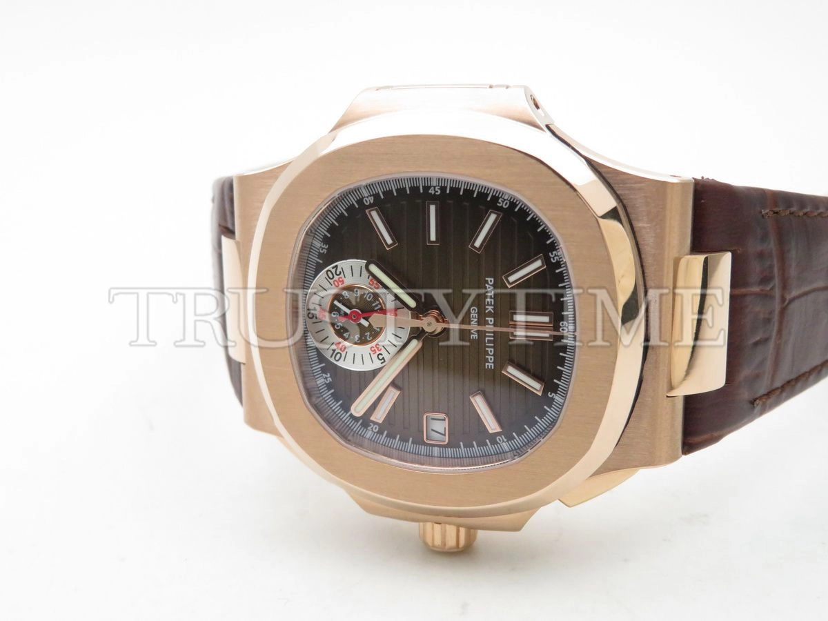 Копия часов Patek Philippe Nautilus Chronograph 40,5mm 5980R-001