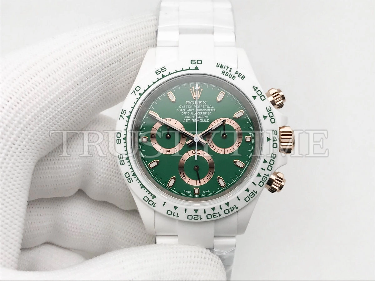 Копия часов Rolex Cosmograph Daytona AET Remould British Racing Green