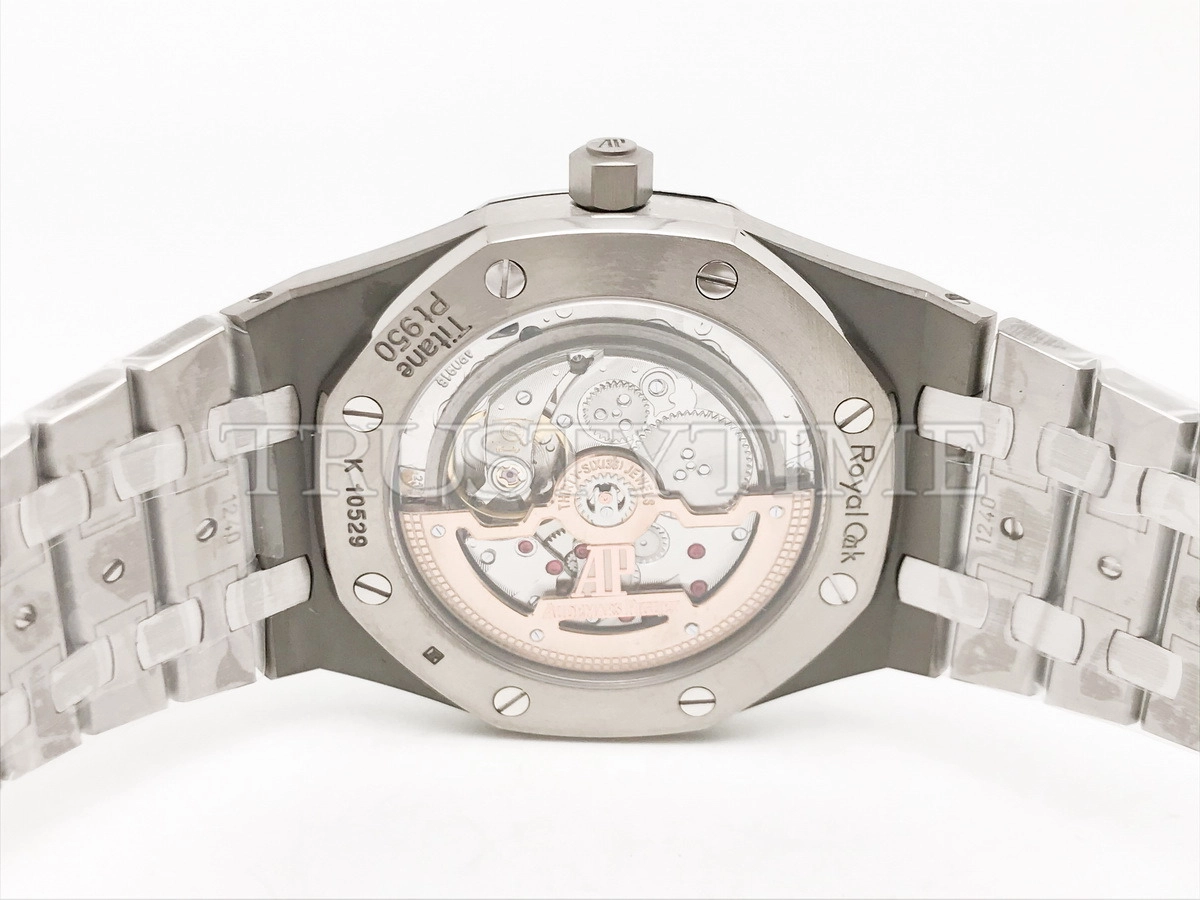 Копия часов Audemars Piguet Royal Oak Jumbo Extra-Thin 15202IP.OO.1240IP.01