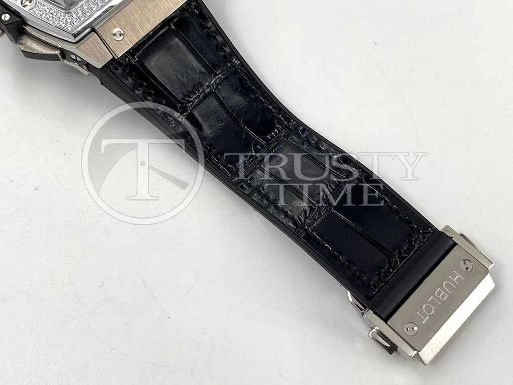 Копия часов Hublot Spirit of Big Bang 45 Titanium 601.NX.0173.LR.1104