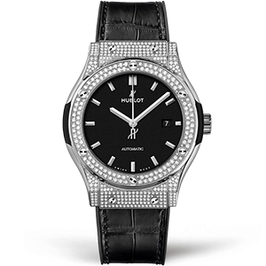 Копия часов Hublot Classic Fusion Titanium Pavé 42mm 542.NX.1171.LR.1704