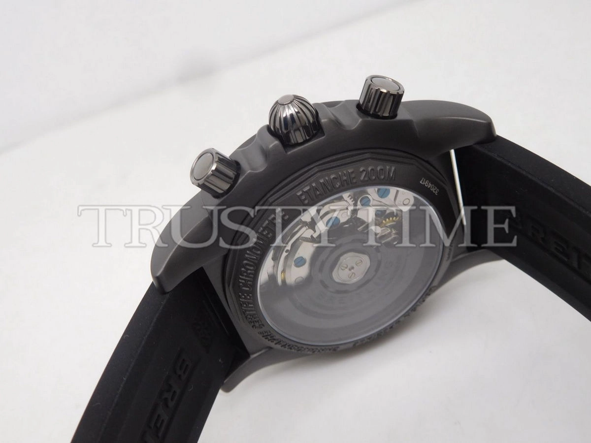 Копия часов Breitling Chronomat Blacksteel 44 MB0111C3/I531/262S/M20DSA.2