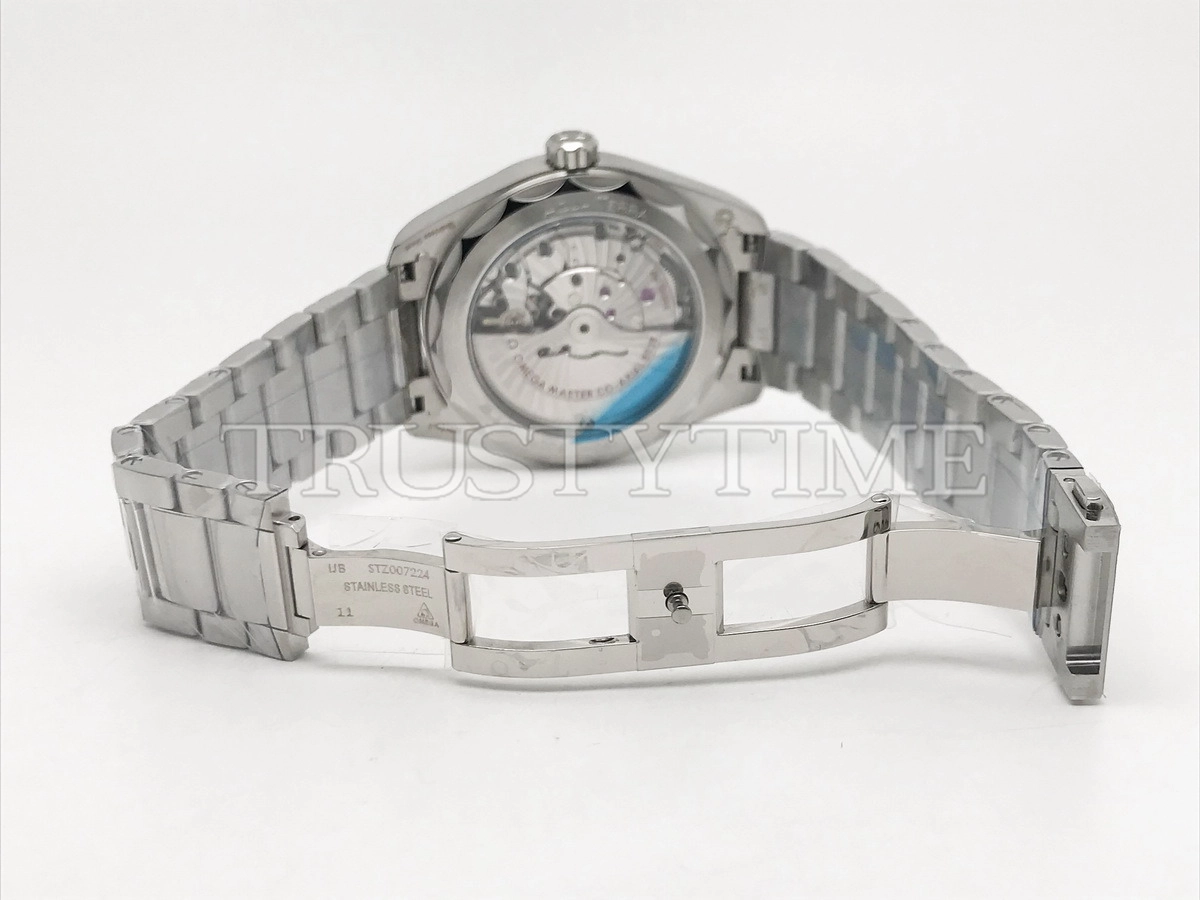 Копия часов Omega Seamaster Aqua Terra Co-axial Master Chronometer GMT Worldtimer 43mm 220.30.43.22.10.001