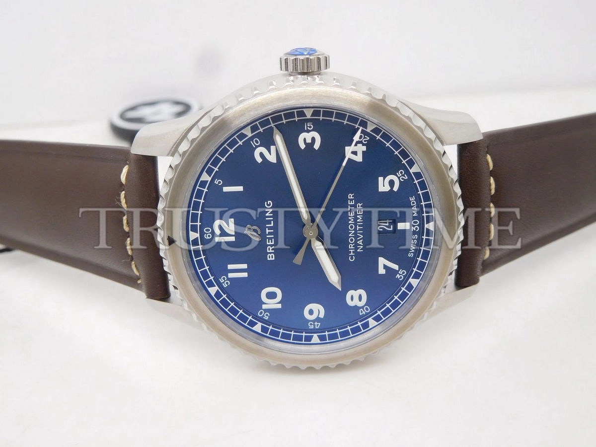 Копия часов Breitling Aviator 8 Automatic 41 A17314101C1X1