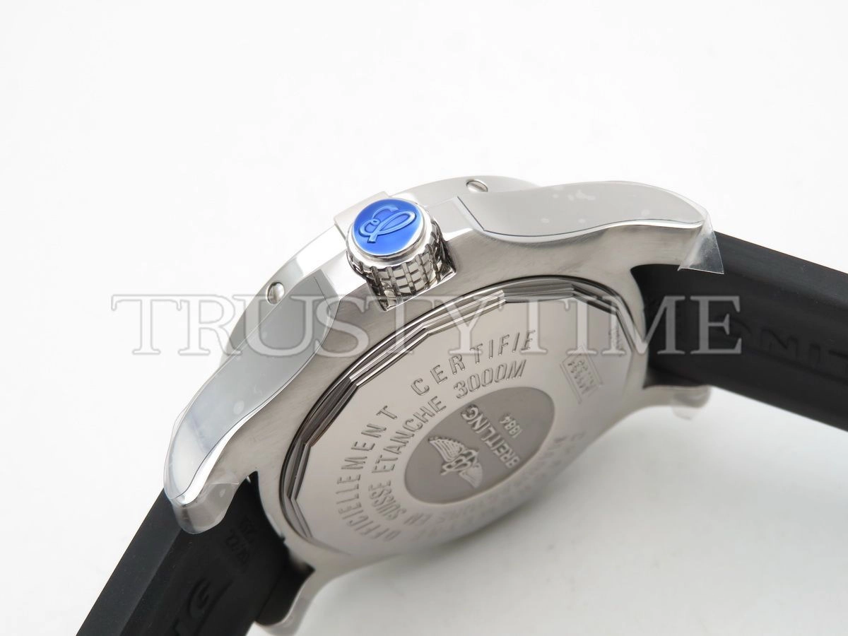 Копия часов Breitling Avenger II Seawolf 45 A17331101I1S1