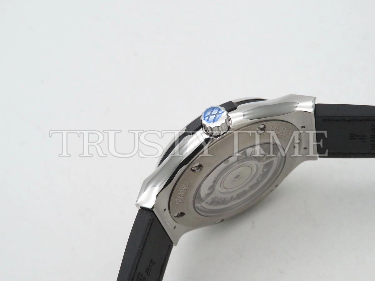 Копия часов Hublot Classic Fusion 38mm 565.NX.7071.LR