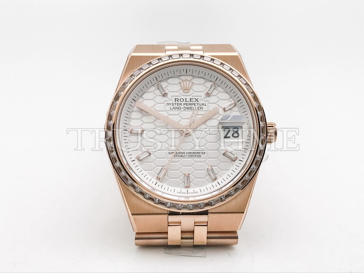 Копия часов Rolex Land-Dweller 36mm 127285TBR-0002