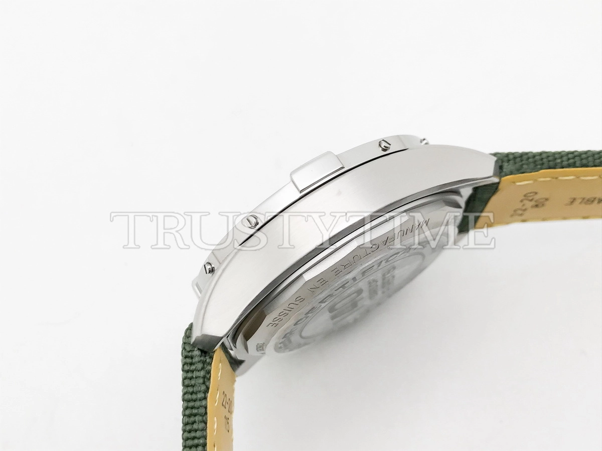 Копия часов Breitling Aneger B01 Chronograph 44 AB0147101L1X1