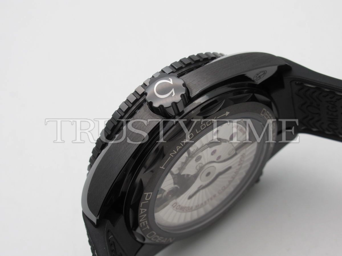 Копия часов Omega Seamaster Planet Ocean 600m Co‑Axial Master Chronometer GMT Deep Black 45,5mm 215.92.46.22.01.001