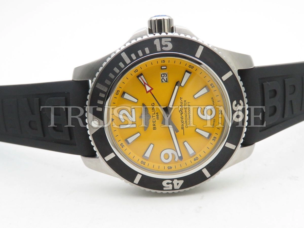 Копия часов Breitling Superocean Automatic 44 A17367021I1S1