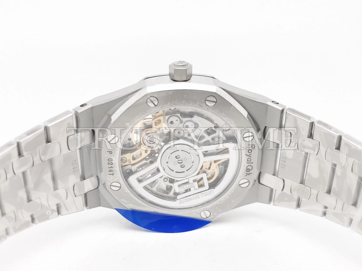 Копия часов Audemars Piguet Royal Oak Jumbo Extra-Thin Openworked 50th Anniversary 16204ST.OO.1240ST.01