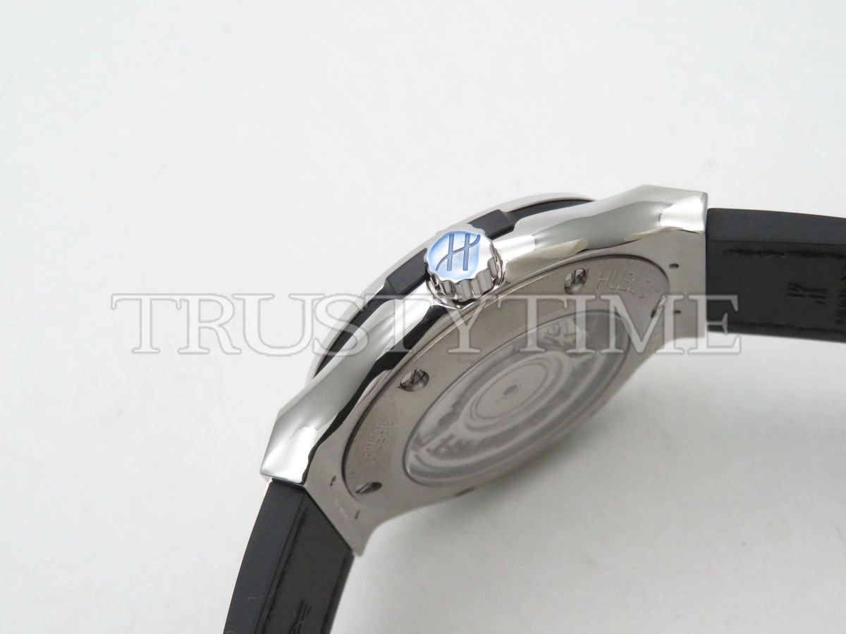 Копия часов Hublot Classic Fusion 38mm 565.NX.8970.LR