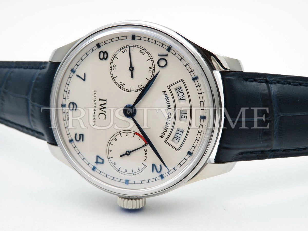 Реплика часов IWC Portugieser Annual Calendar 44mm IW503505 Арт.IW-0604 Копия часов IWC Portugieser Annual Calendar 44mm IW503505 Арт.IW-0604