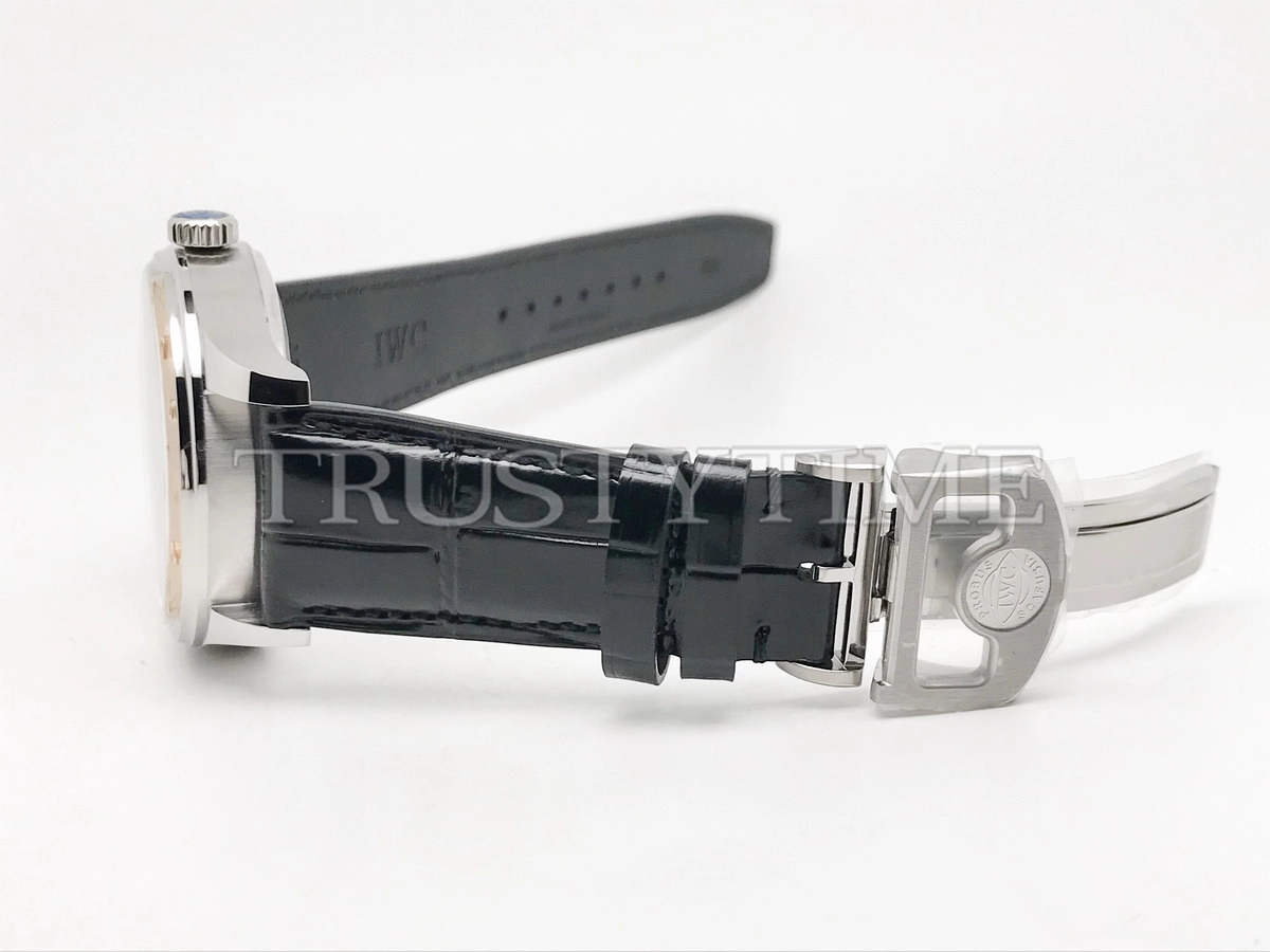 Копия часов IWC Portugieser Automatic 7 Days 42mm IW501705