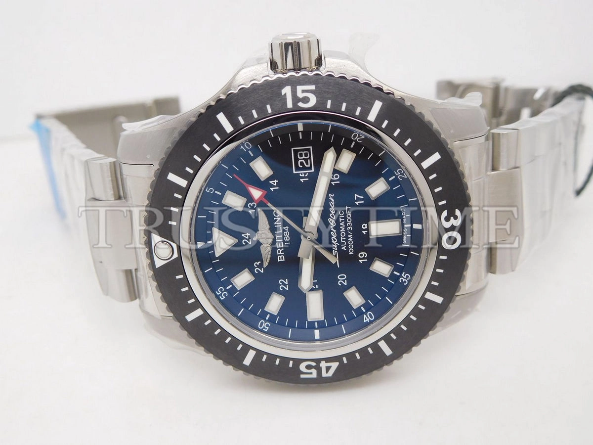 Копия часов Breitling Superocean Volcano 44 Y17393101B1A1