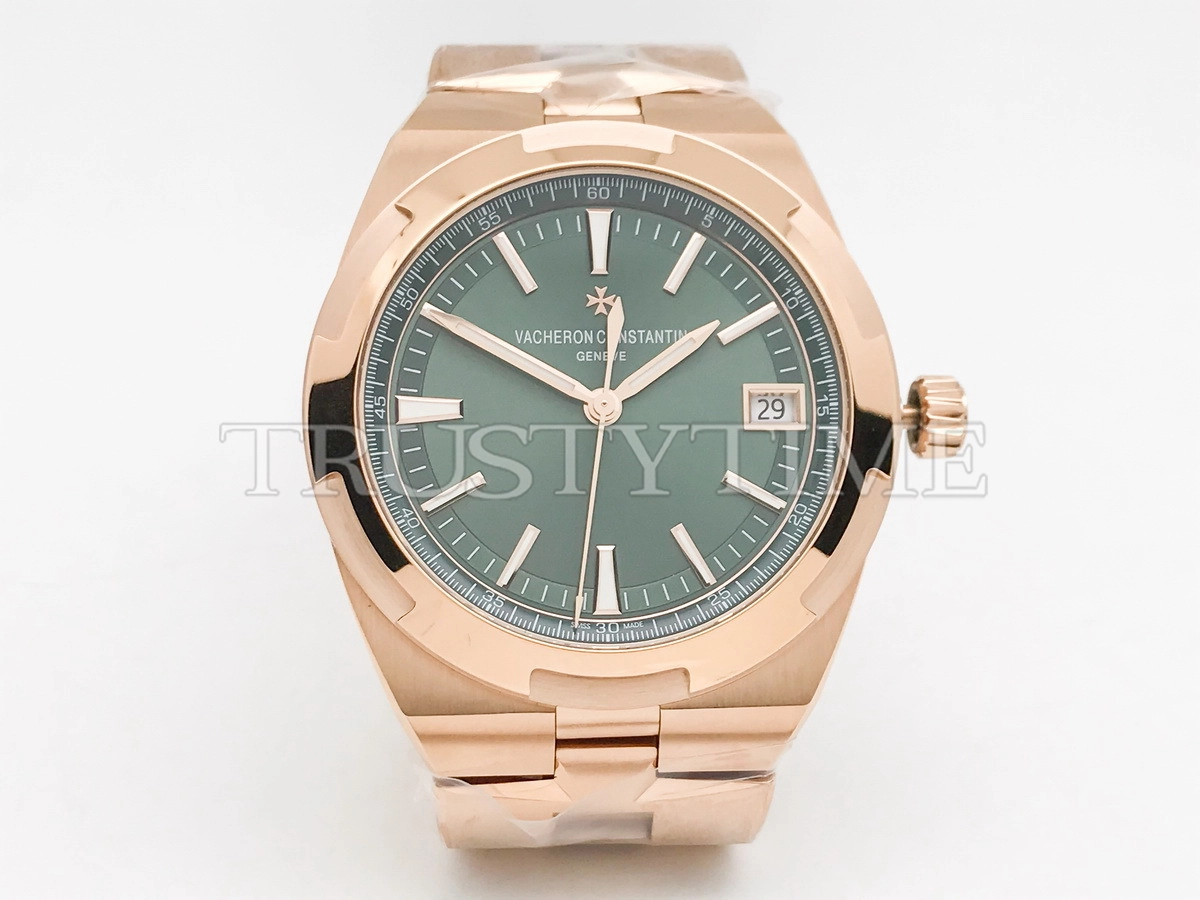 Копия часов Vacheron Constantin Overseas 41mm 4520V-210R-B967