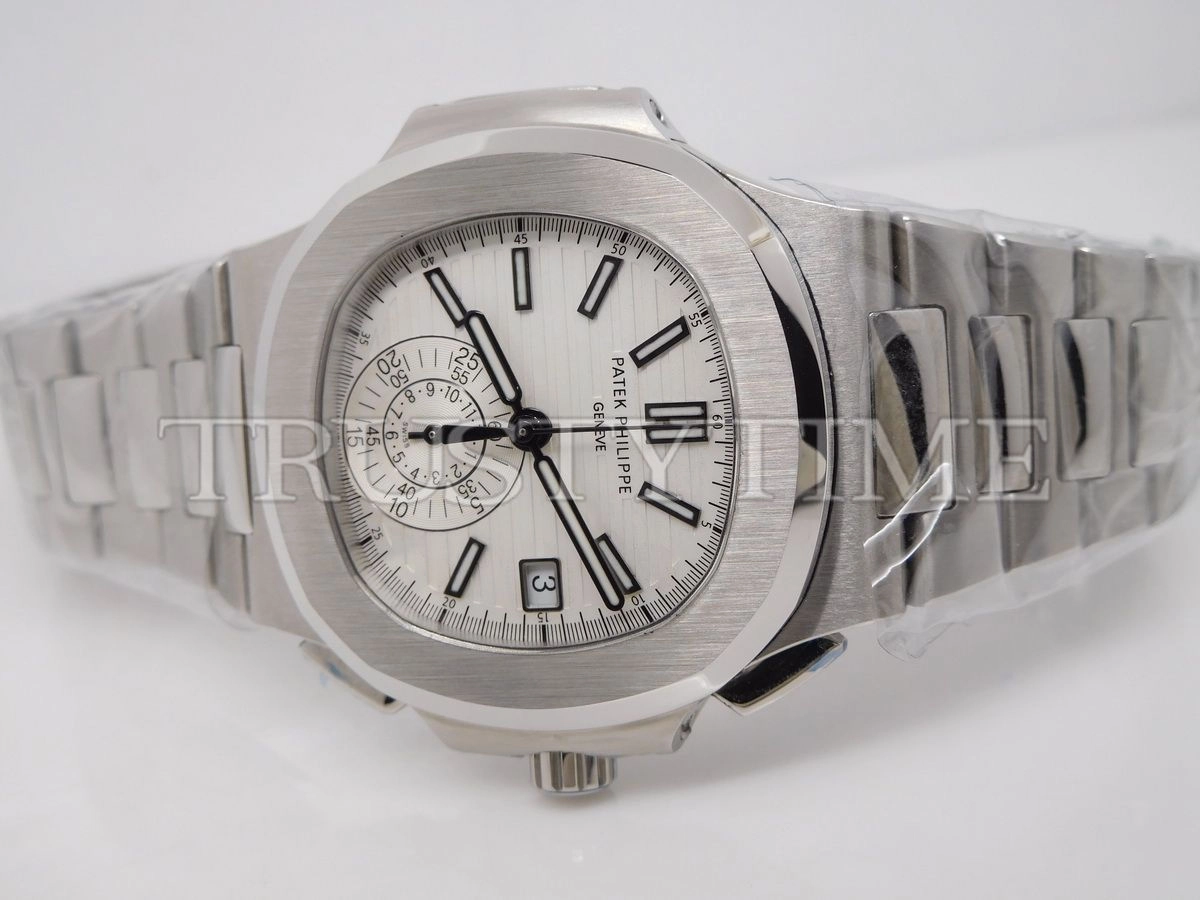 Копия часов Patek Philippe Nautilus Chronograph 40,5mm 5980/1A-019