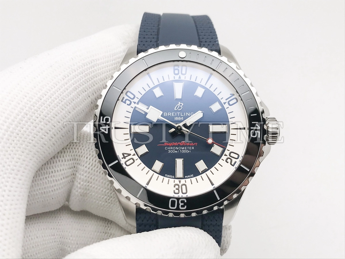 Копия часов Breitling Superocean Automatic 44mm A17376211C1S1