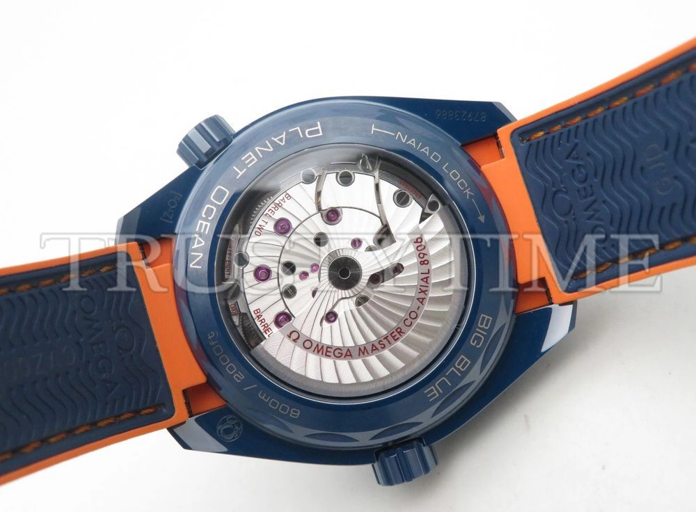 Копия часов Omega Seamaster Planet Ocean 600m Co‑Axial Master Chronometer GMT Big Blue 45,5mm 215.92.46.22.03.001